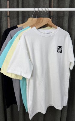 Футболка Живанши