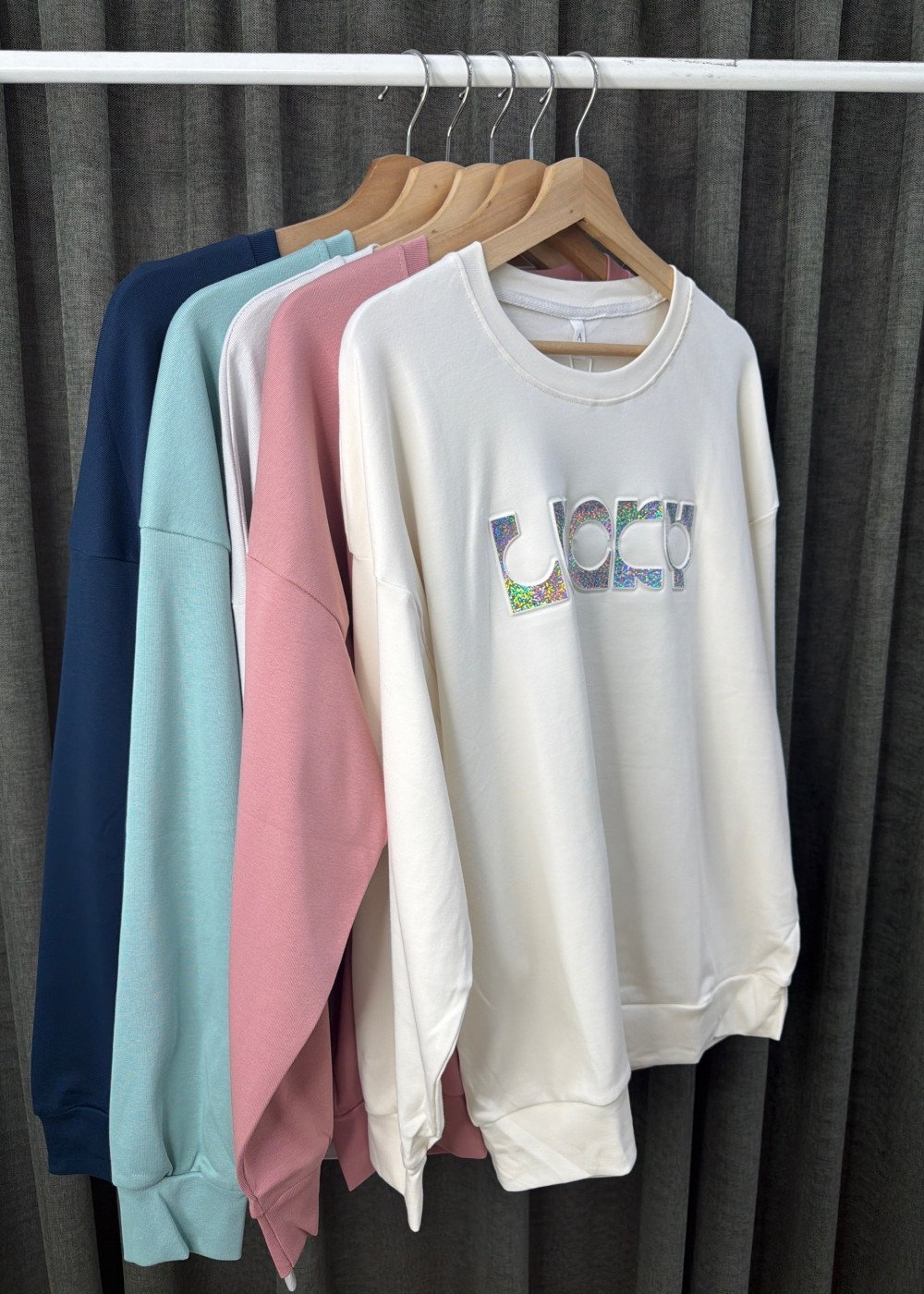 Толстовка блестящая 