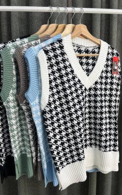 Безрукавка (919) Безрукавка (919)