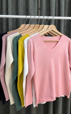 Кофта с V-вырезом (713) Кофта с V-вырезом (713)