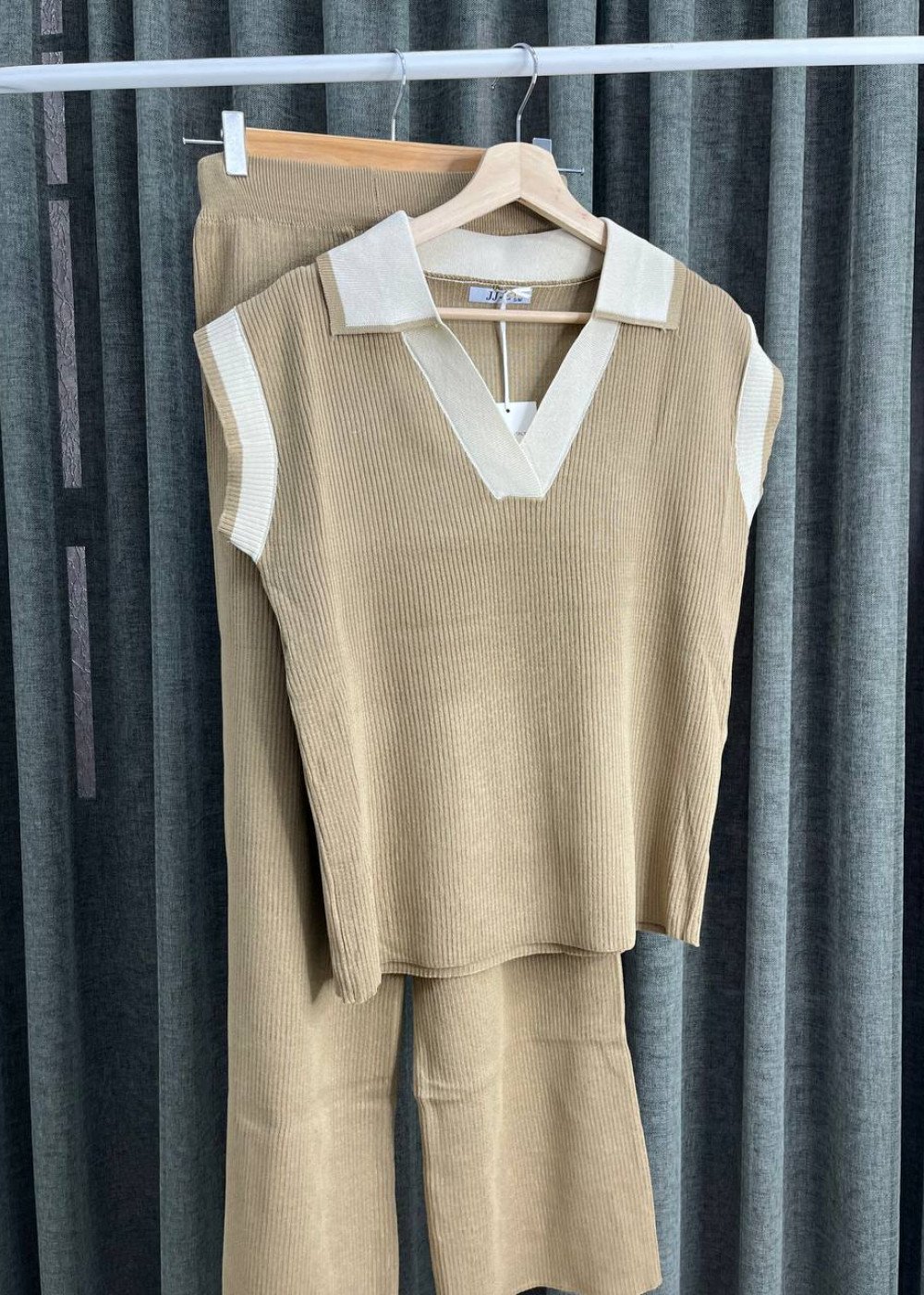 Костюм (2503) Костюм (2503)