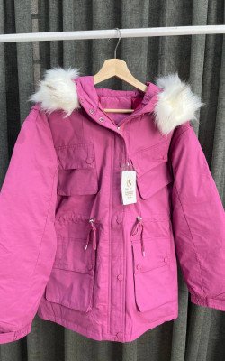 Куртка малиновая