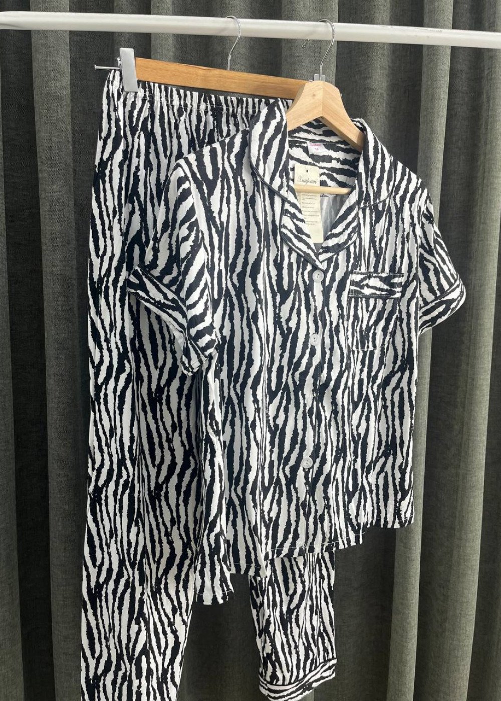 Пижама зебра
