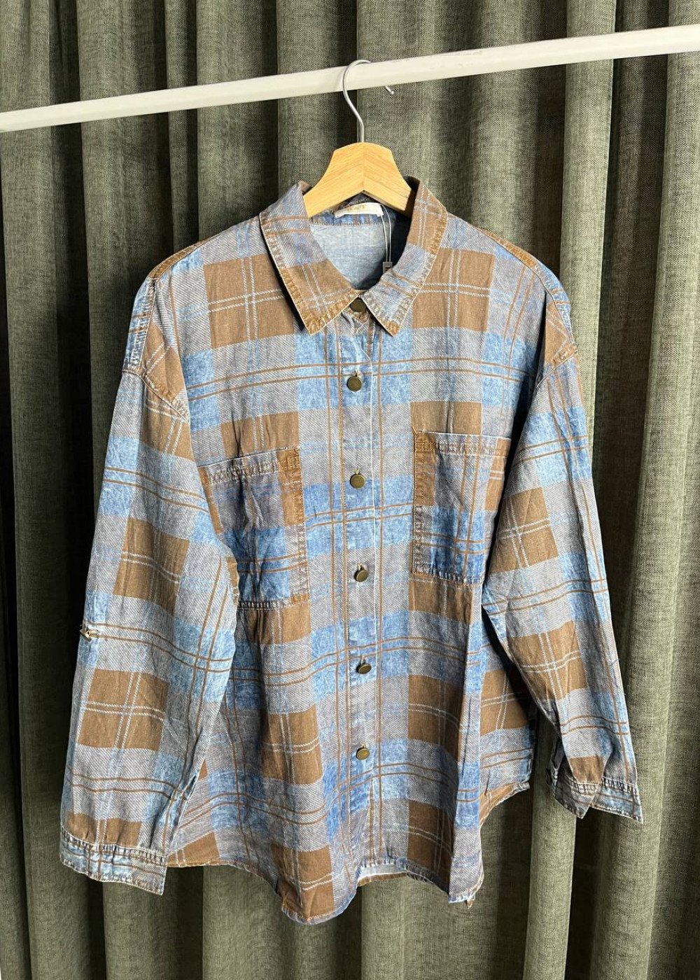 Рубашка в коричневую клетку (3008)