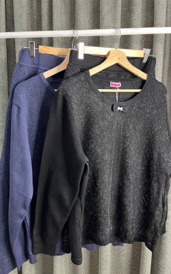 Костюм с юбкой люрекс