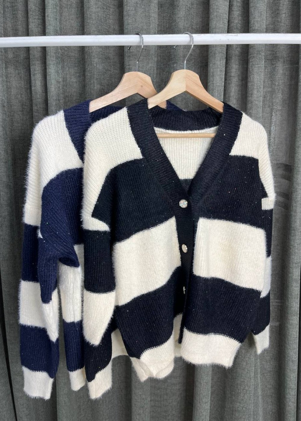 Кардиган широкая полоска