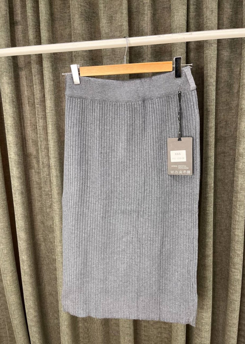 Юбка серая вязанная