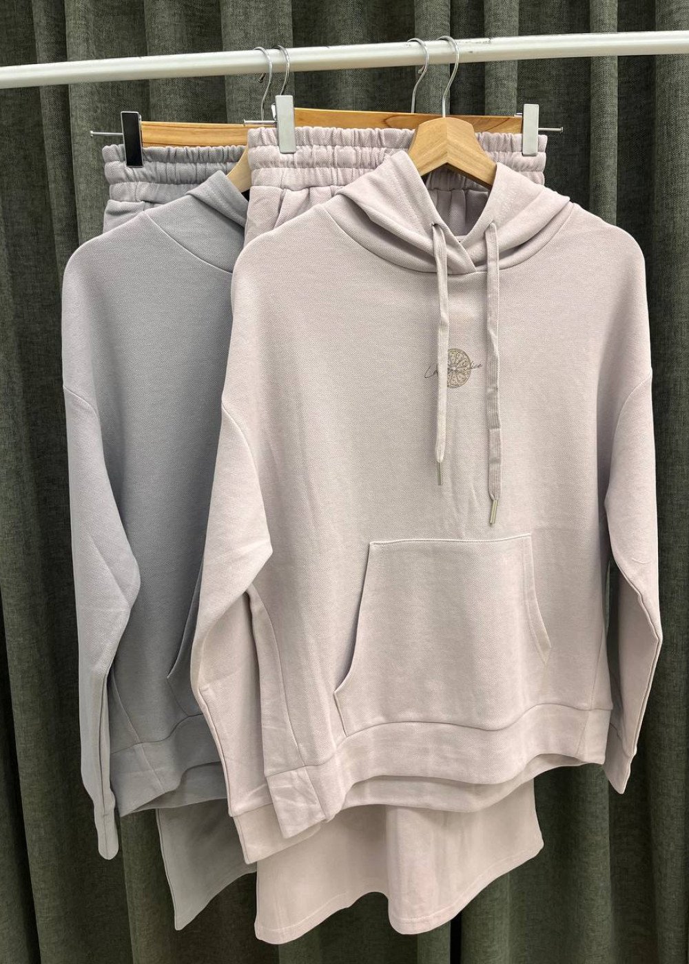 Костюм с юбкой (8030)