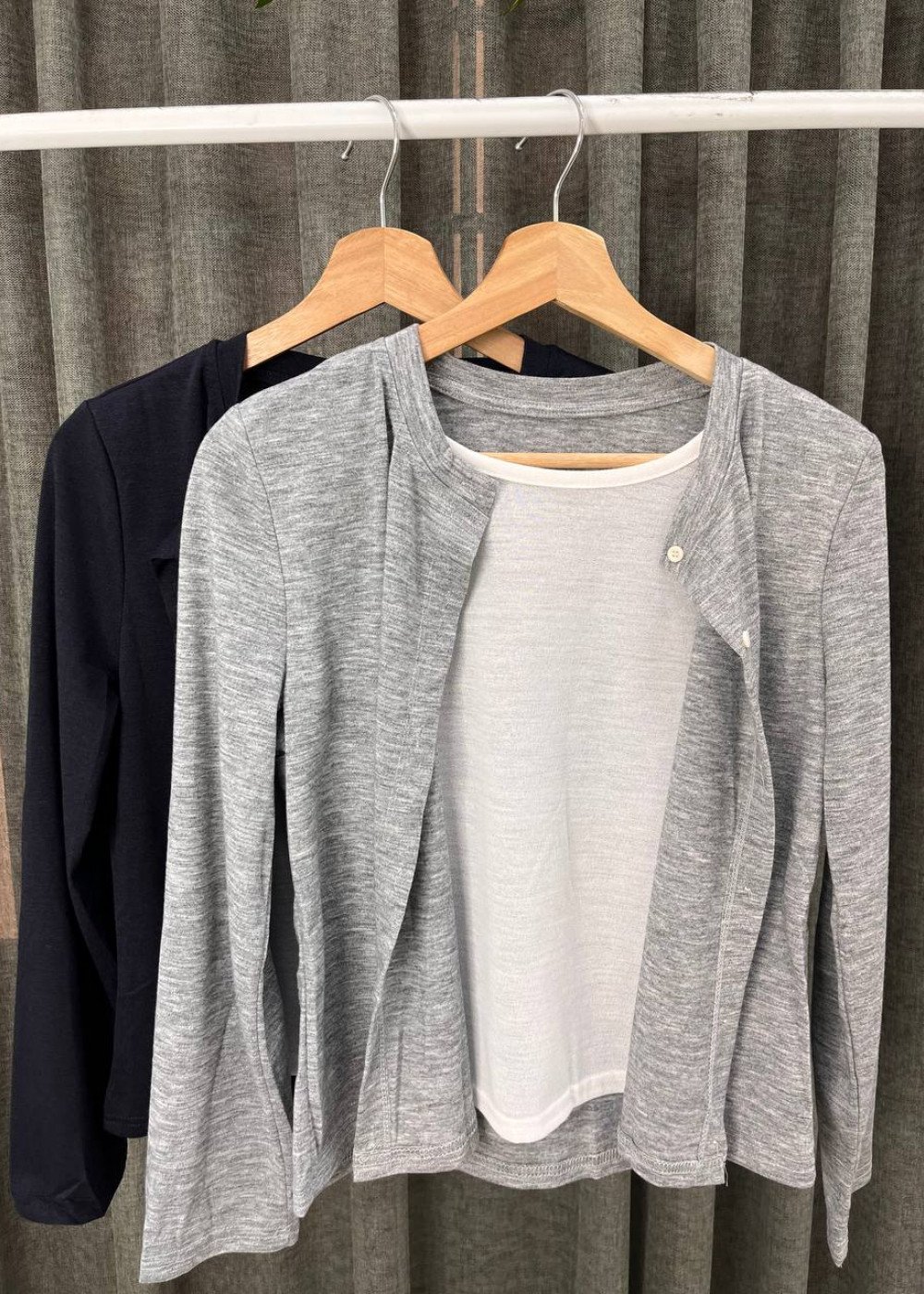 Кофта снизу майка