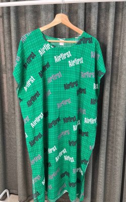 Сорочка зеленая