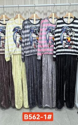 Костюм (562-1)