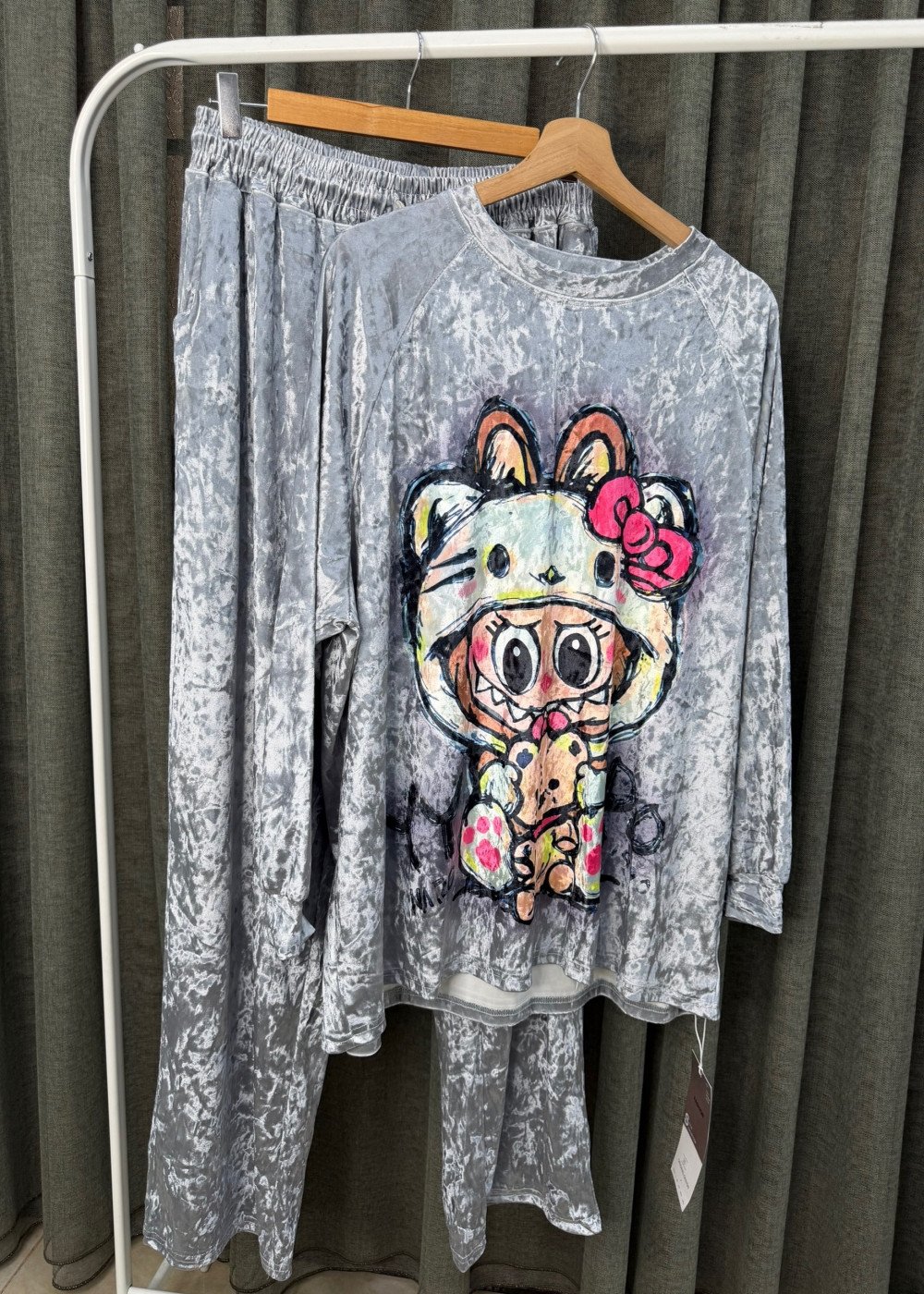 Костюм (881/885)