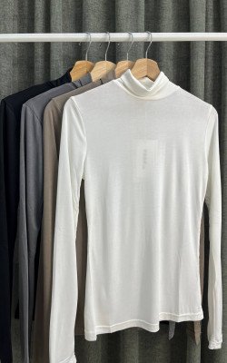 Базовая водолазка