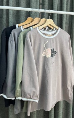 Кофточка с цветочками (9107)  Кофточка с цветочками (9107)