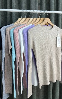 Кофта в рубчик (331) Кофта в рубчик (331)